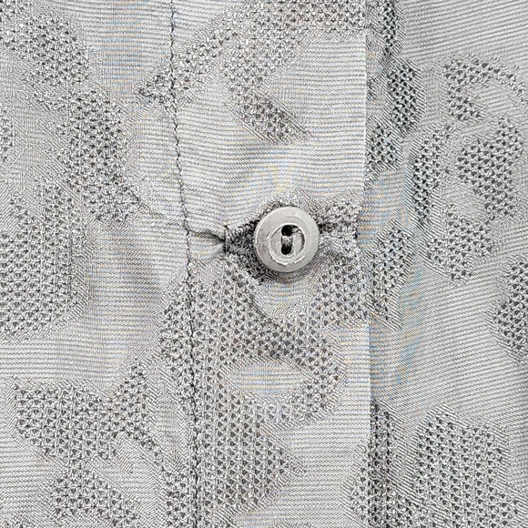 SKIF Women's Textured Peasant Style Button Front Tunic Top - Picture 4 of 9